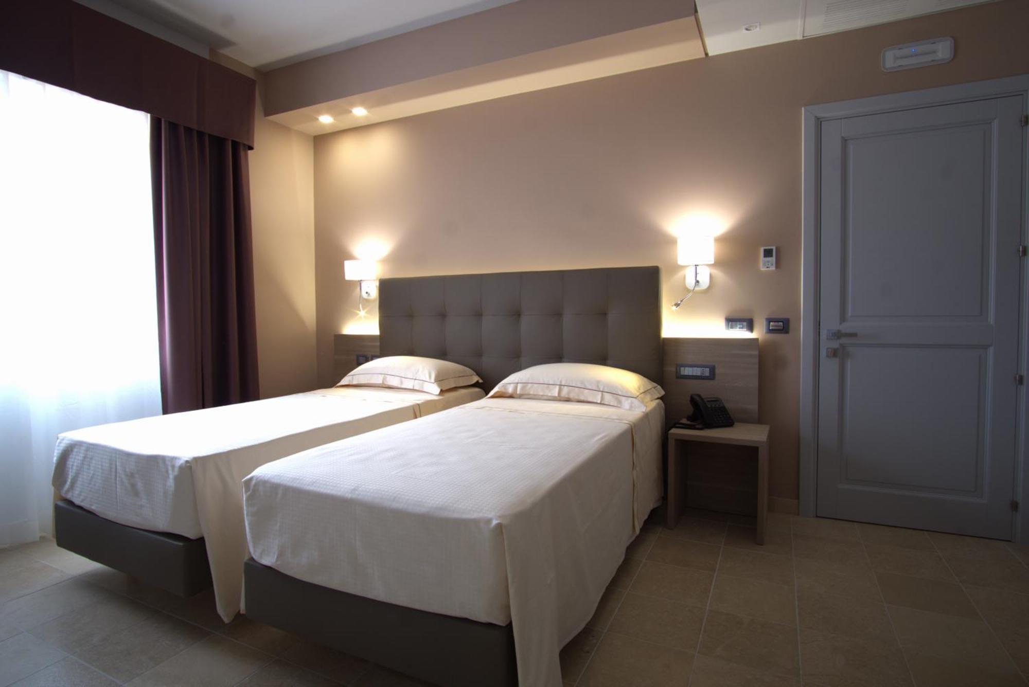 Netum Hotel Noto Exterior foto