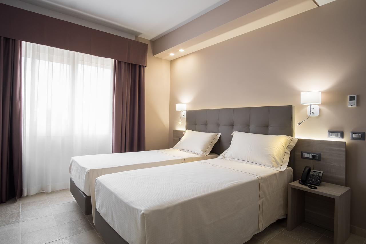 Netum Hotel Noto Exterior foto