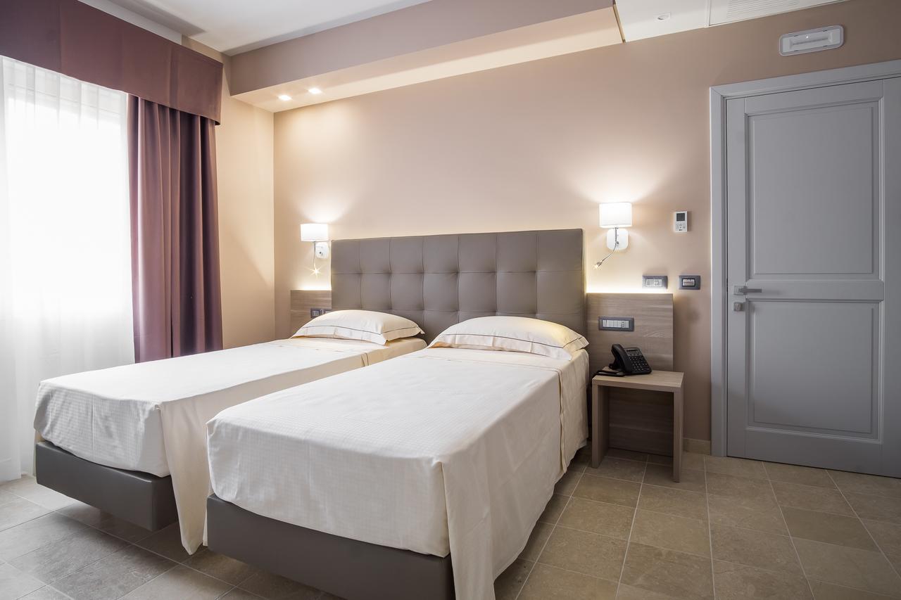 Netum Hotel Noto Exterior foto