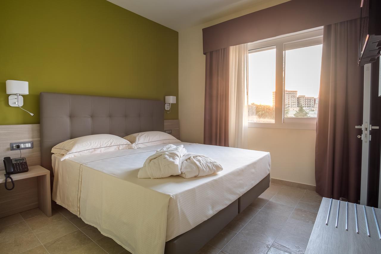 Netum Hotel Noto Exterior foto